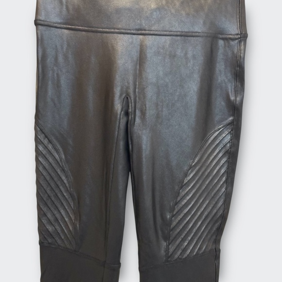 New SPANX Faux Leather Moto Leggings Black L | Edgy Biker Streetwear Athleisure - Picture 5 of 12